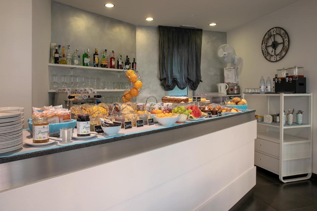 Gimmi Hotel Rimini Exterior photo