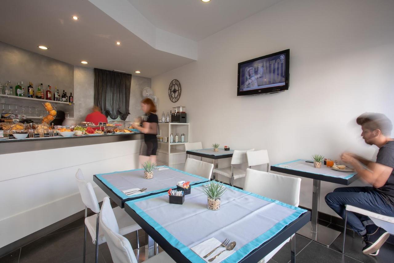 Gimmi Hotel Rimini Exterior photo